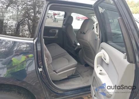 2012 Chevrolet Traverse Ls из США, поврежденный, VIN 1GNKRFED8CJ260228